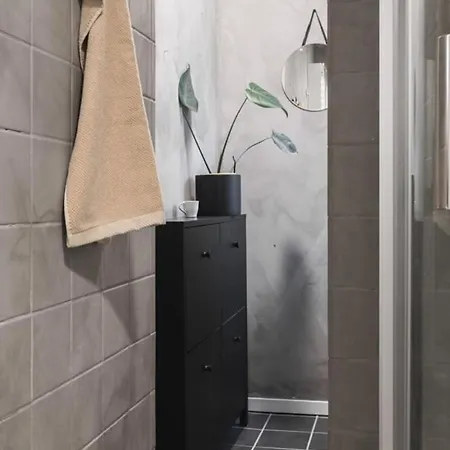 Cozy In The Middle Of Center Апартаменти